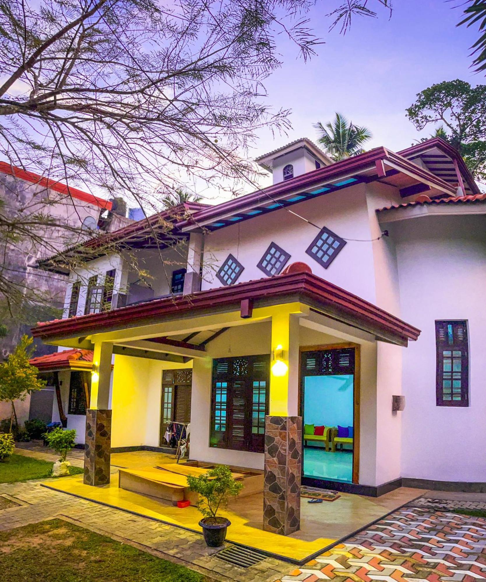 Tropical Vibes - Kathaluwa Apartment Ahangama Luaran gambar